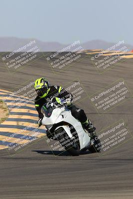 media/Mar-28-2022-Superbike Trackdays (Mon) [[b8603d0f67]]/Open Track Time/Turns 9 and 10/